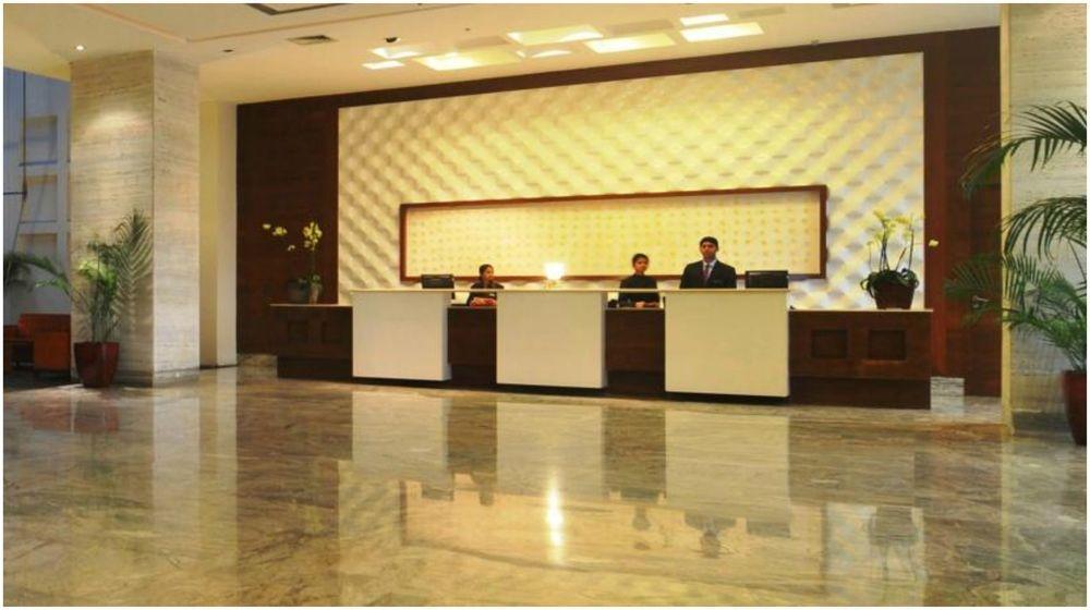 Vits Hotel Pune Exterior foto
